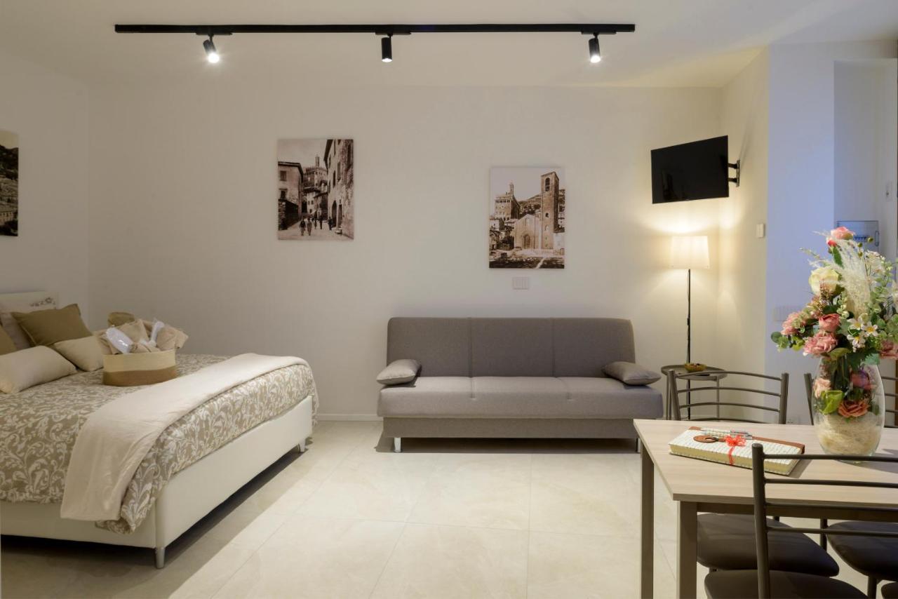Casa Falcucci Губбио Экстерьер фото